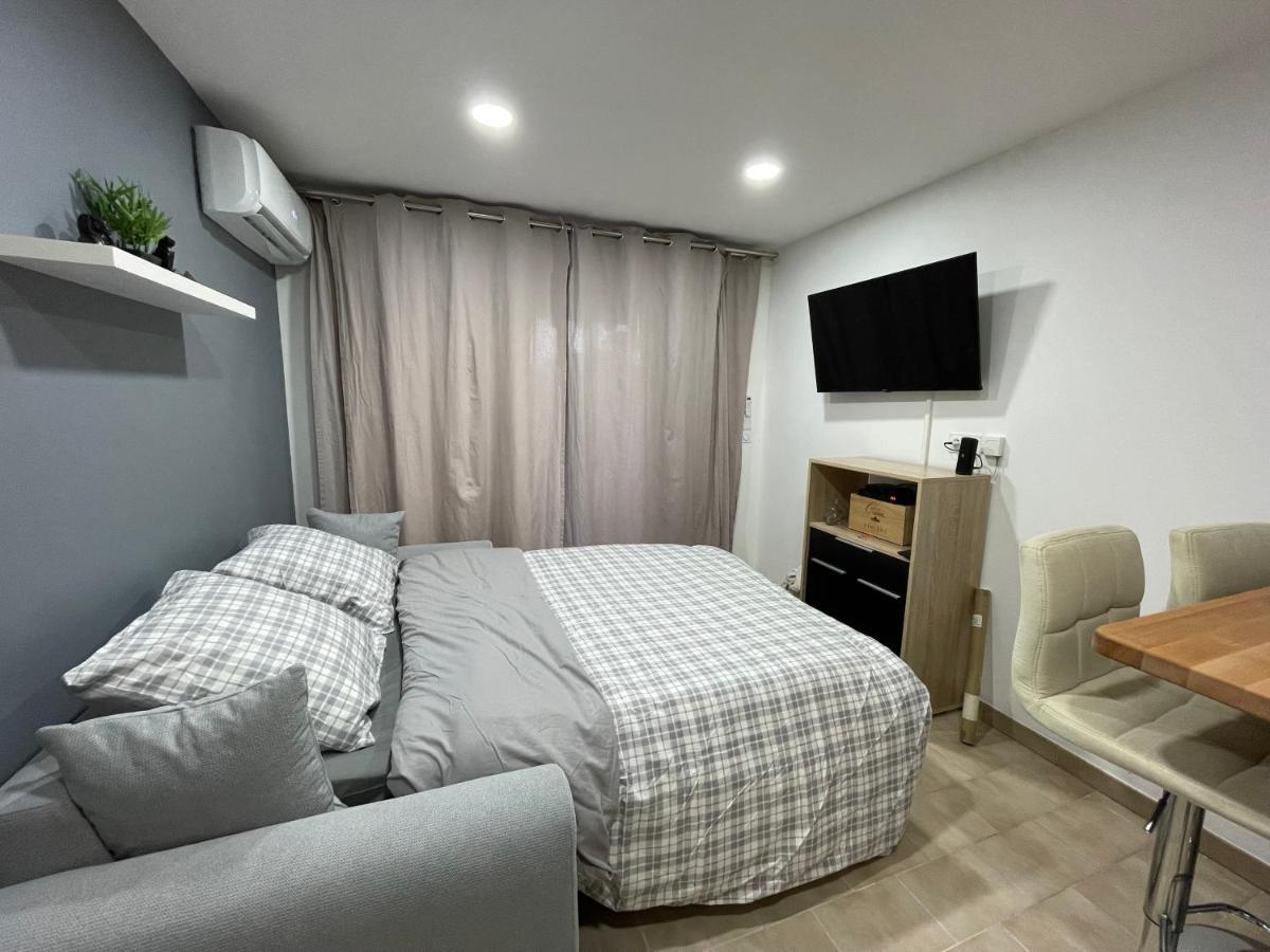 2 Pieces Climatise-Wifi / 4 Voyageurs / Boxe Prive / 2 Piscines / 2 Tennis / Petanque / Pingpong Antibes Eksteriør bilde